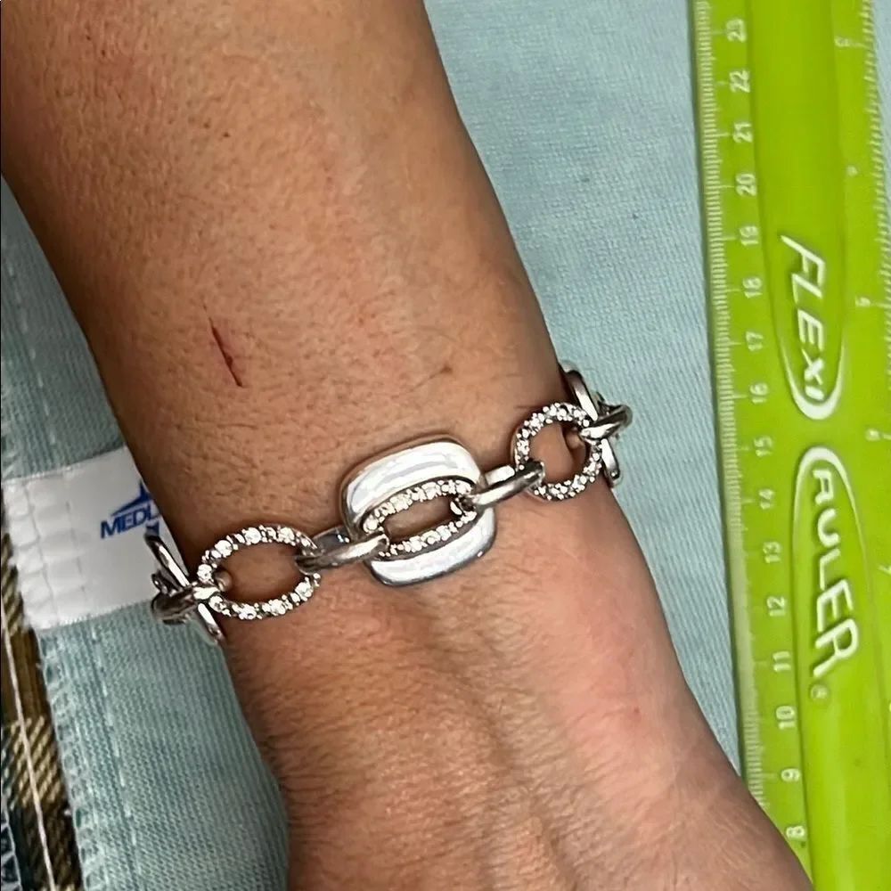 Silver Chain Bracelet - Picture 15 of 15